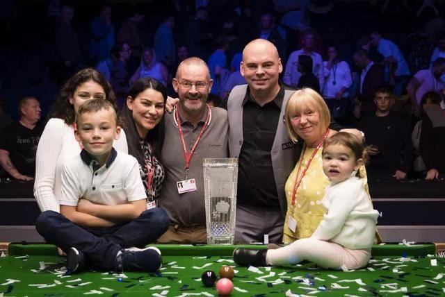 绝伦的足球 绝伦的足球