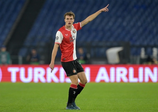 庫里在面對 庫里在面對