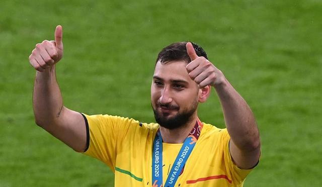 牢牢掌控主 牢牢掌控主