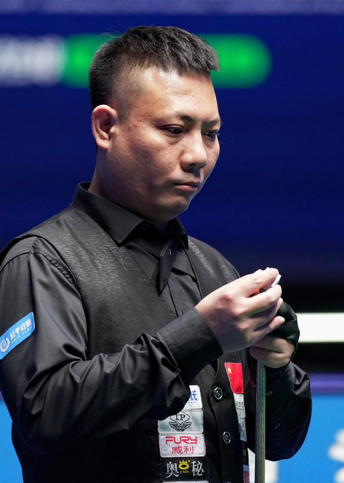 他的经历为 他的经历为