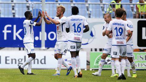 变革中的足 变革中的足