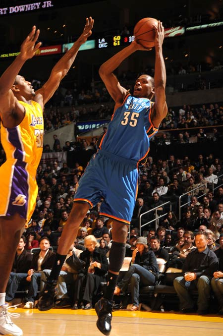 牙足球的辉 牙足球的辉